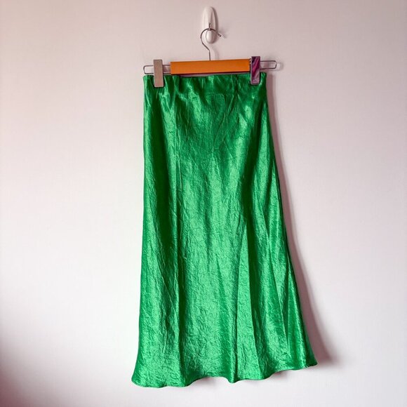 Aritzia Green Midi Slip Skirt for Casual Wear - Picture 6 of 10